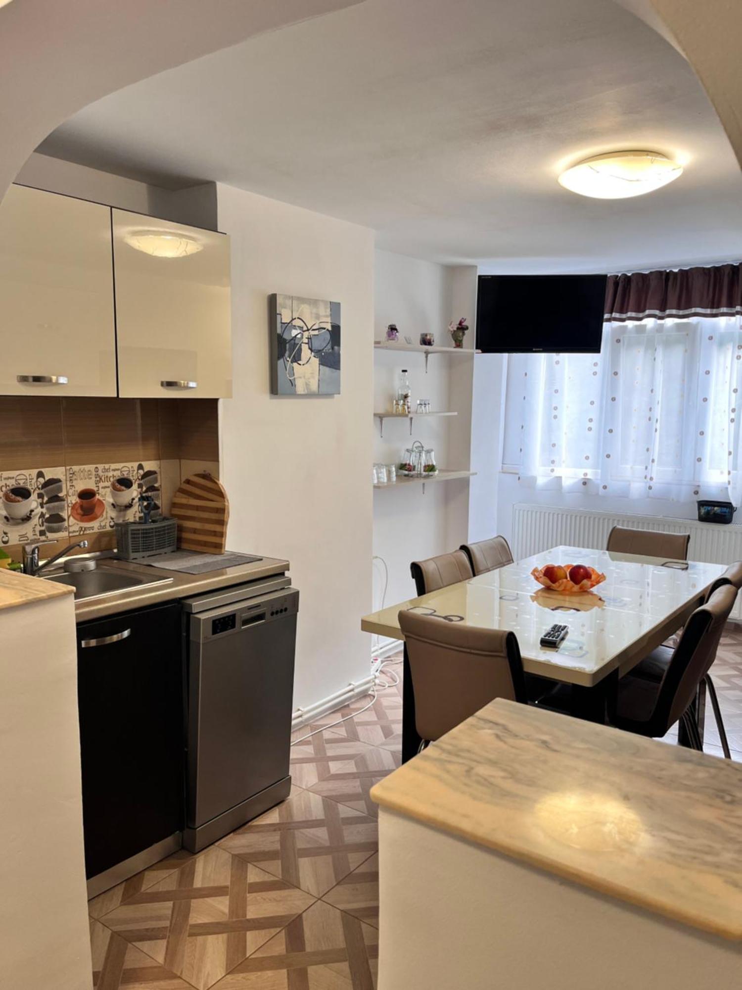 Apartament Maria 1 Бэиле-Еркулане Экстерьер фото